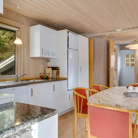 Iris - 200m To The Fjord By Interhome Thyholm