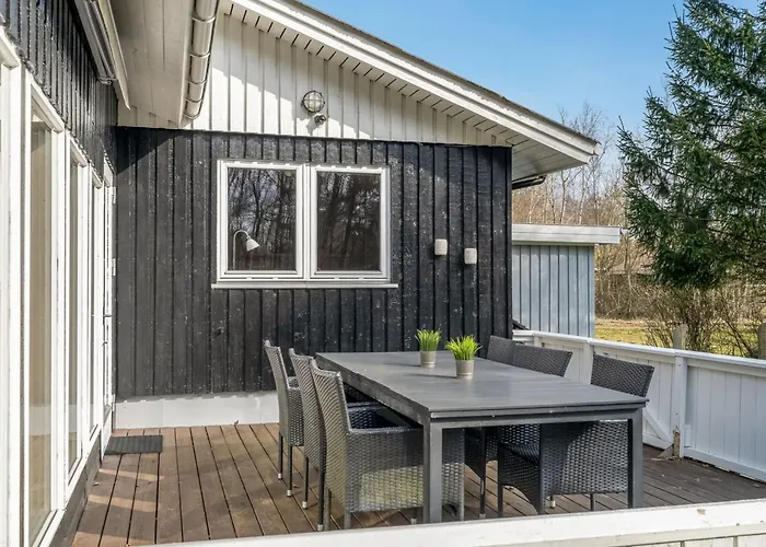 Iris - 200m To The Fjord By Interhome Thyholm