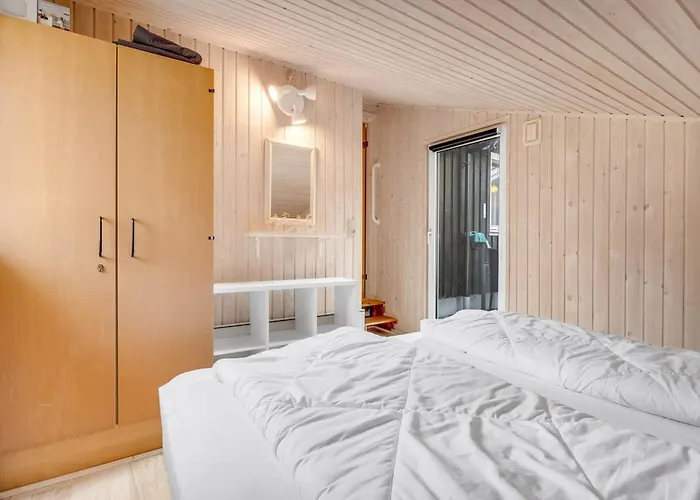 펜션 Iris - 200m To The Fjord By Interhome